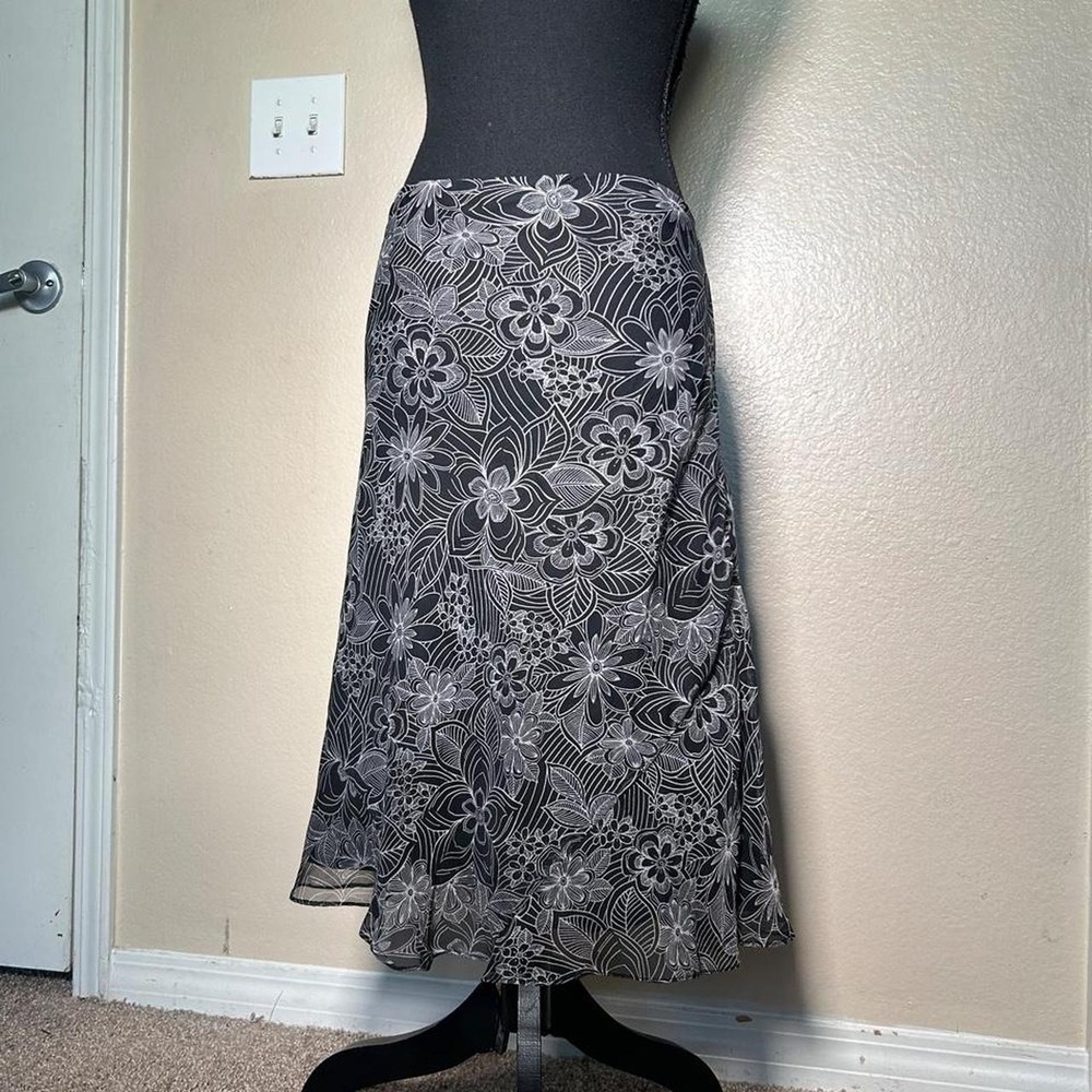 Separates by New York City Design Co Vintage Y2K Grunge Floral Midi Skirt M